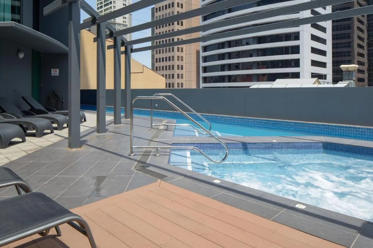 1 Bed Studio Apartment Near Eagle Street Brisbane